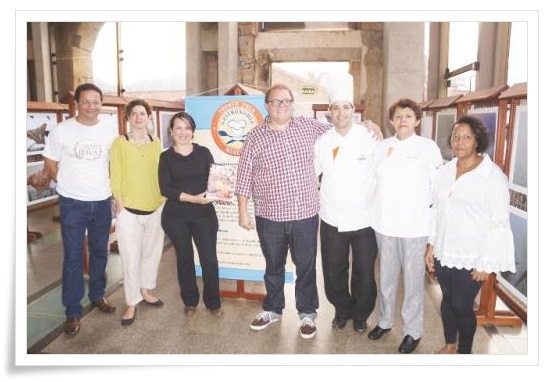 Diretor de teatro Ênio Reis, Alma, chef Vani Pedrosa, Professores, Renato Moreira Lobato e Leandro Catão, além das Alunas do Senac, Edna Pereira Lisboa e Maria de Fátima Cruz.